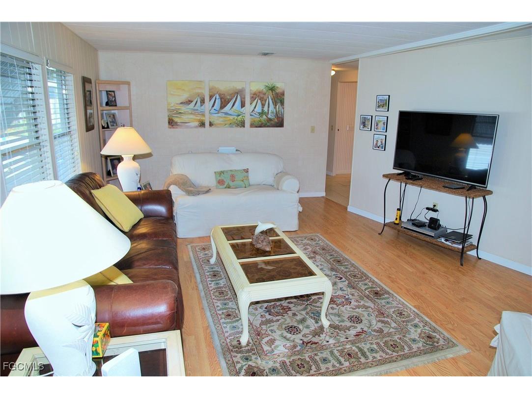 189 Nicklaus Boulevard North Fort Myers FL 33903 2026004635 image21