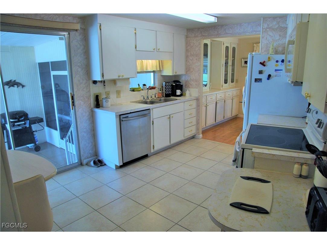 189 Nicklaus Boulevard North Fort Myers FL 33903 2026004635 image25