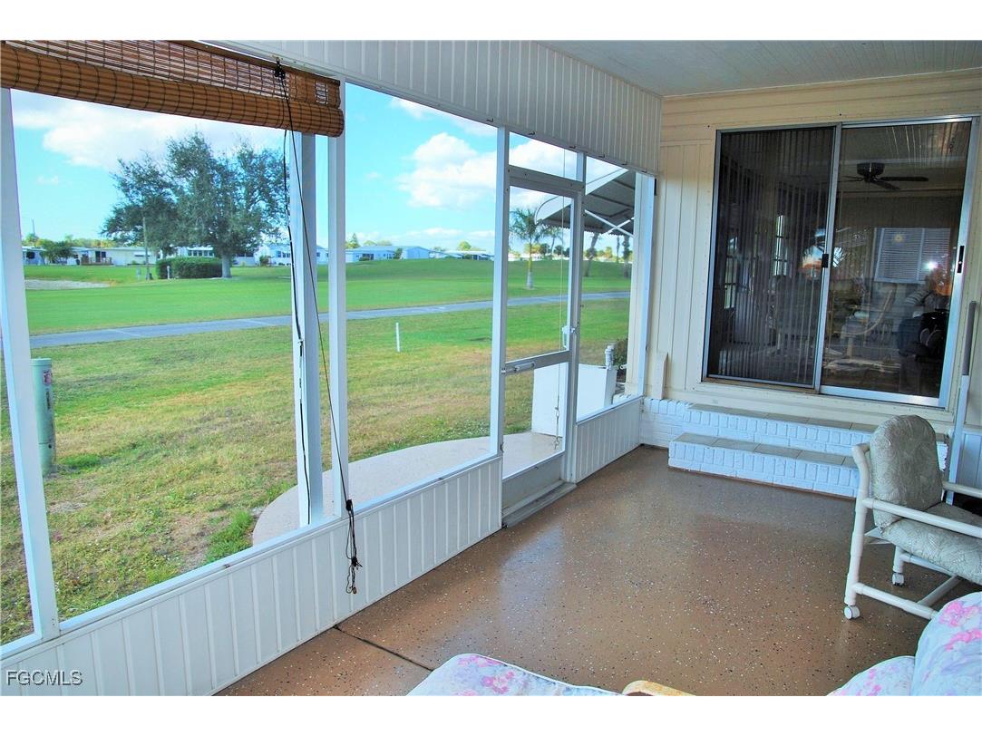 189 Nicklaus Boulevard North Fort Myers FL 33903 2026004635 image8