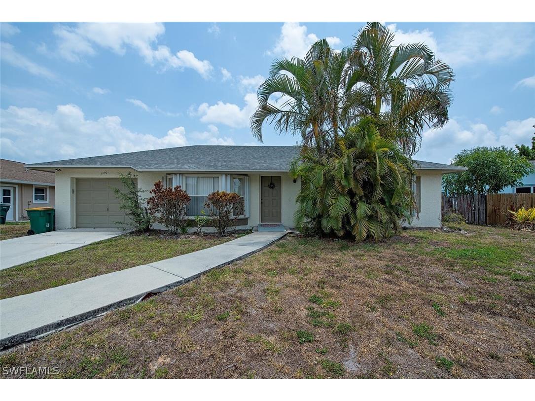1890 51st Street SW Naples FL 34116 224043830 image1