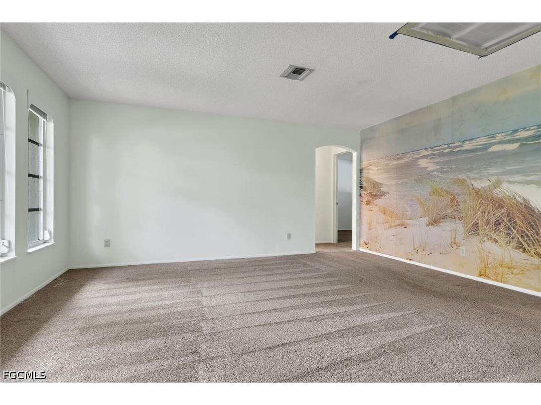 1890 Coral Point Drive Cape Coral FL 33990 2026019862 image11