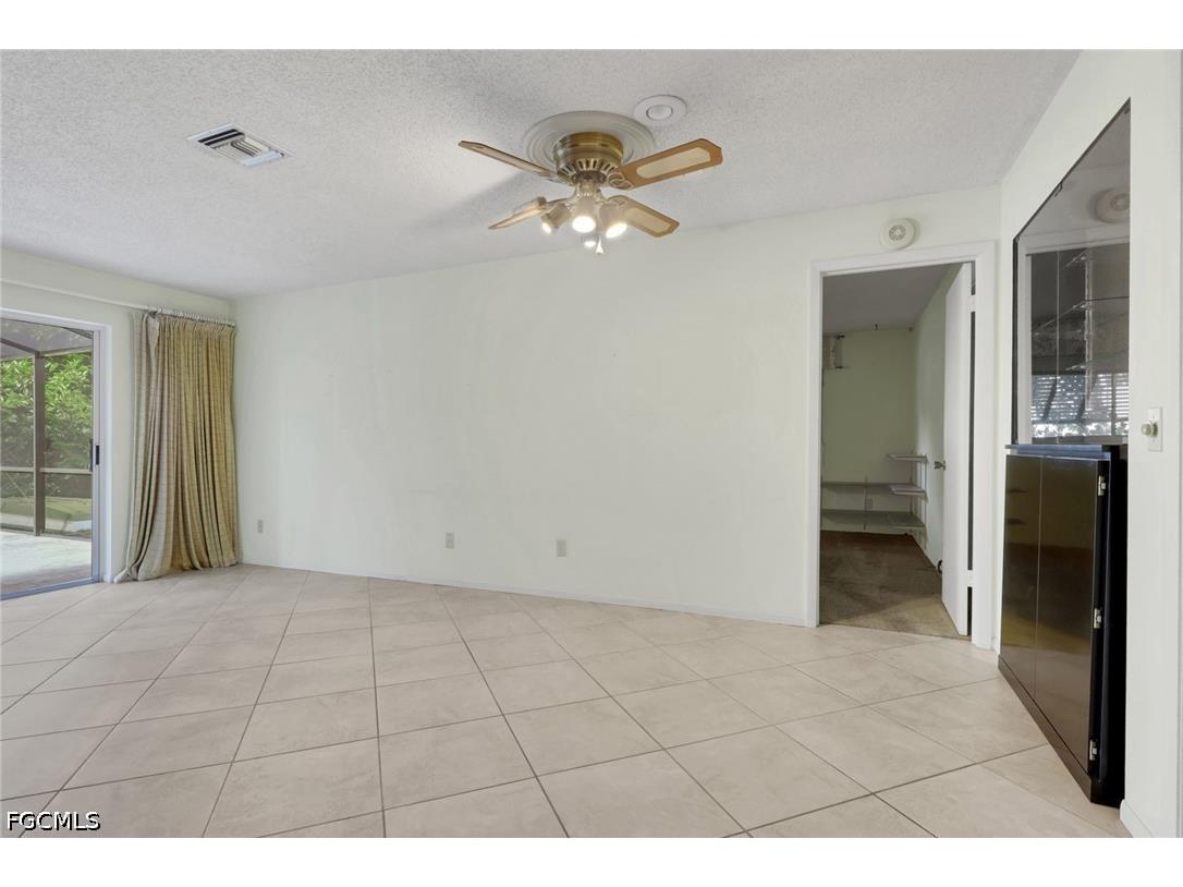 1890 Coral Point Drive Cape Coral FL 33990 2026019862 image12