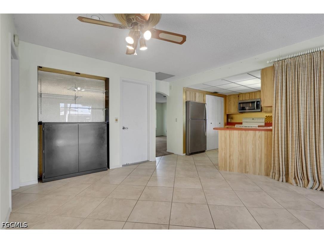 1890 Coral Point Drive Cape Coral FL 33990 2026019862 image13