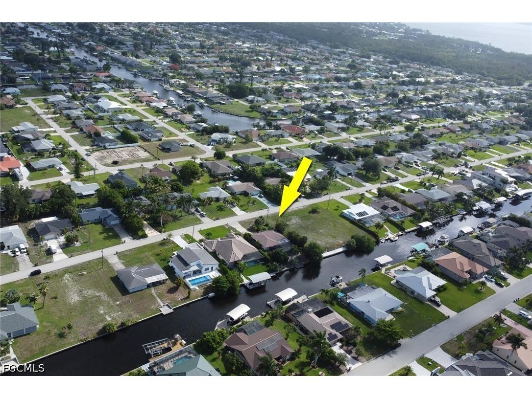 1890 Coral Point Drive Cape Coral FL 33990 2026019862 image33