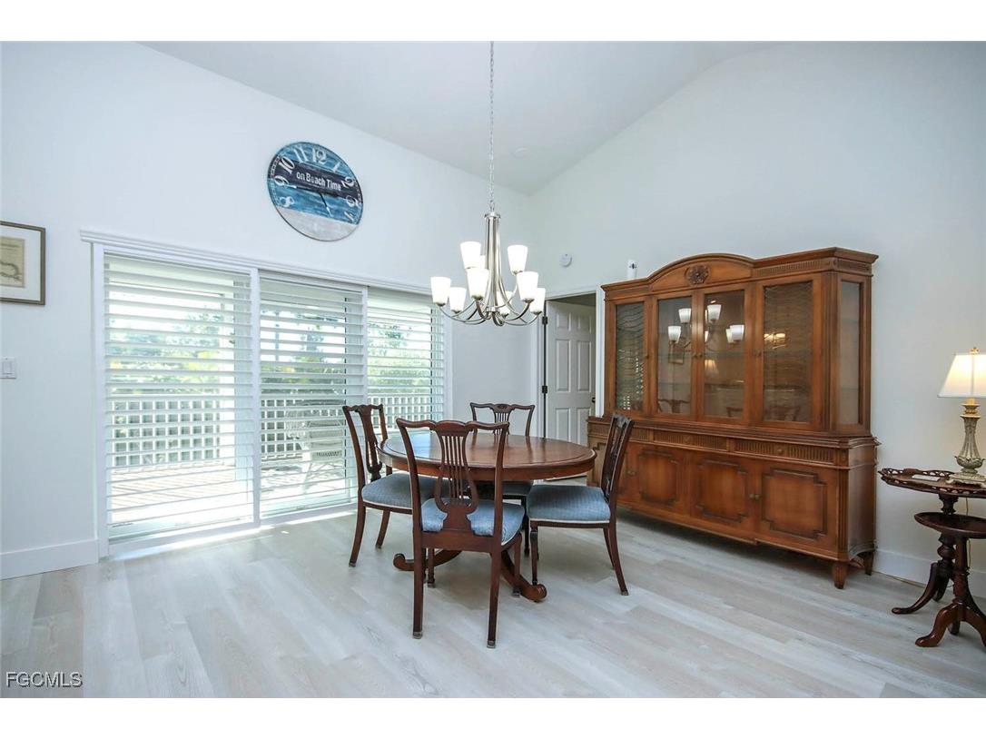 1890 Farm Trail Sanibel FL 33957 2026002503 image10