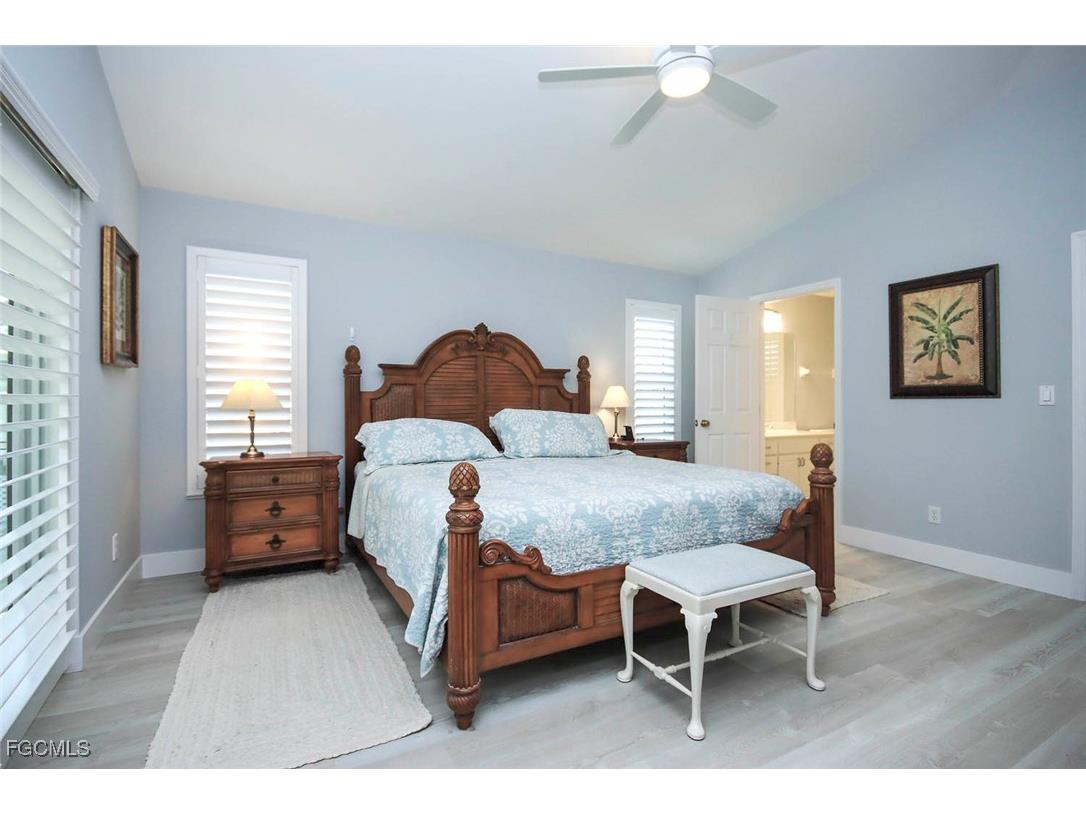 1890 Farm Trail Sanibel FL 33957 2026002503 image13
