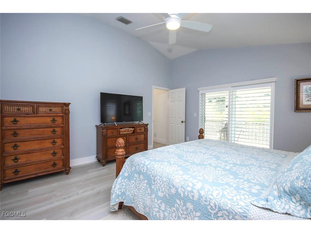 1890 Farm Trail Sanibel FL 33957 2026002503 image14