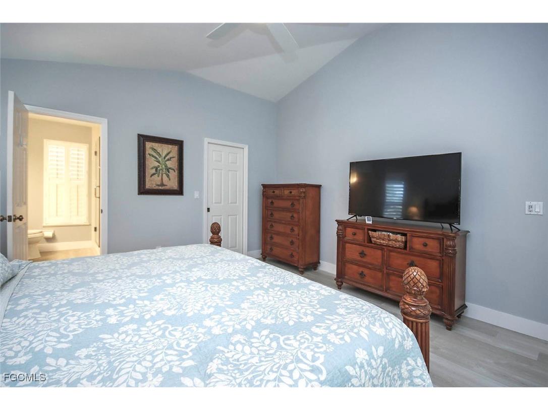 1890 Farm Trail Sanibel FL 33957 2026002503 image15