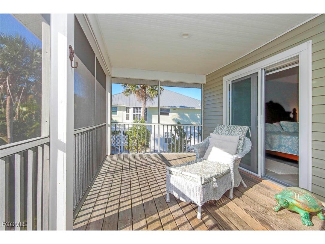 1890 Farm Trail Sanibel FL 33957 2026002503 image23