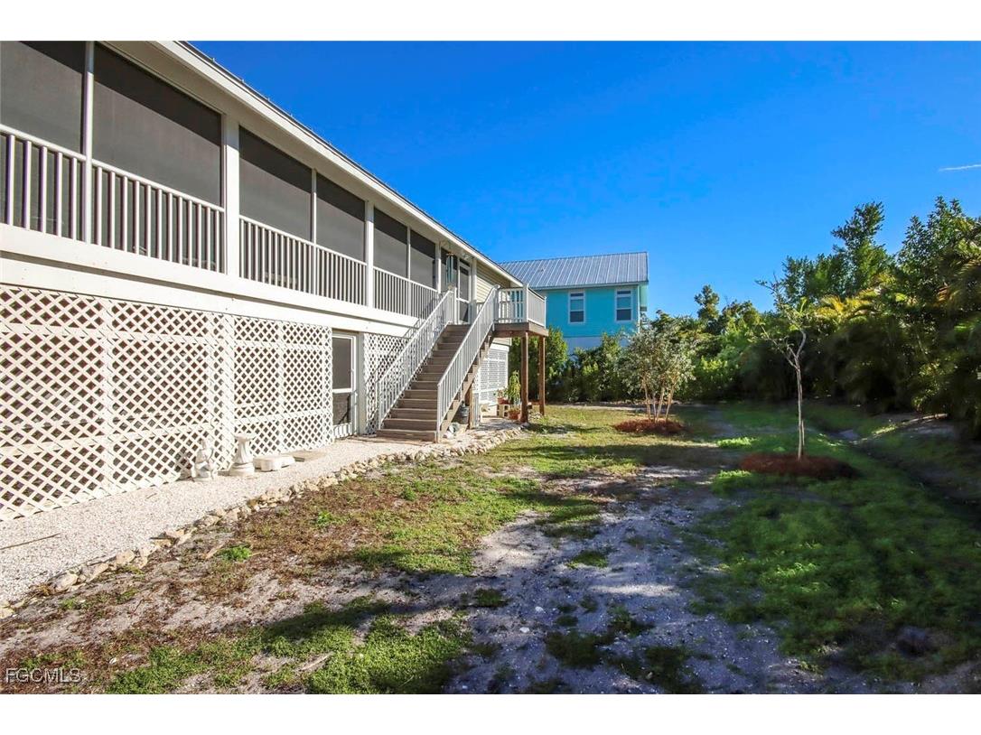 1890 Farm Trail Sanibel FL 33957 2026002503 image28
