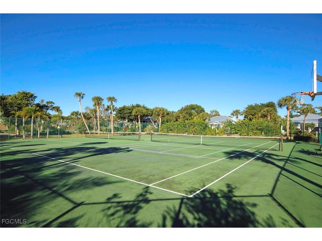 1890 Farm Trail Sanibel FL 33957 2026002503 image37