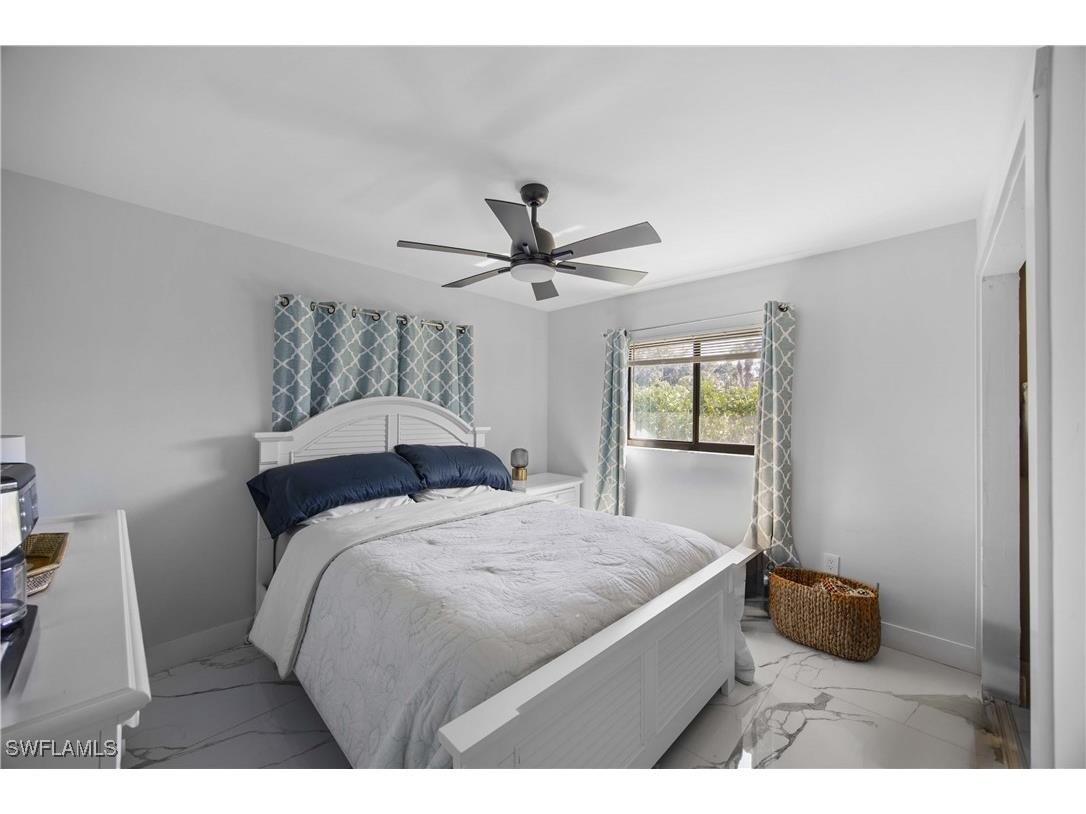 1890 Oakes Boulevard #SE Naples FL 34119 226003459 image16