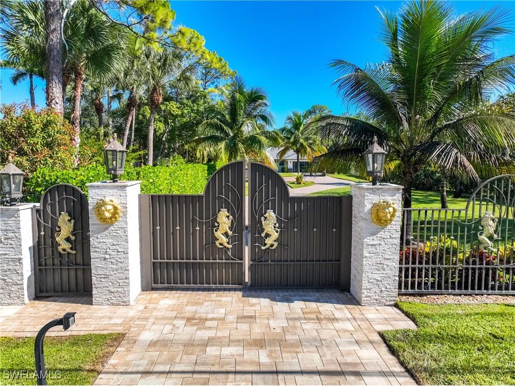 1890 Oakes Boulevard #SE Naples FL 34119 226003459 image3