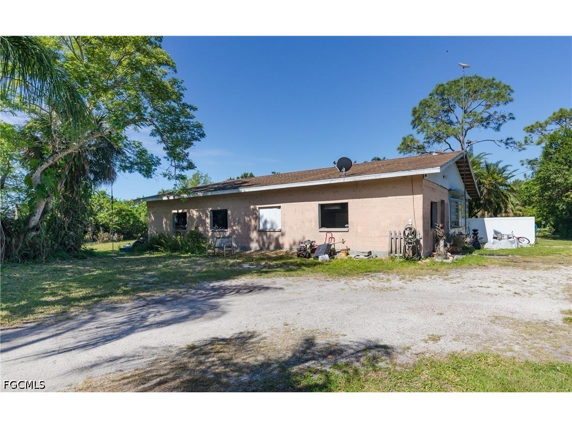 18901 Durrance Road North Fort Myers FL 33917 2026019693 image1