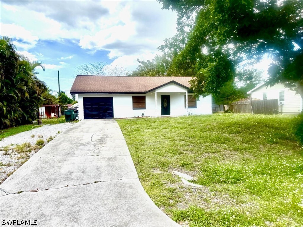 1891 51st Street SW Naples FL 34116 226016132 image1