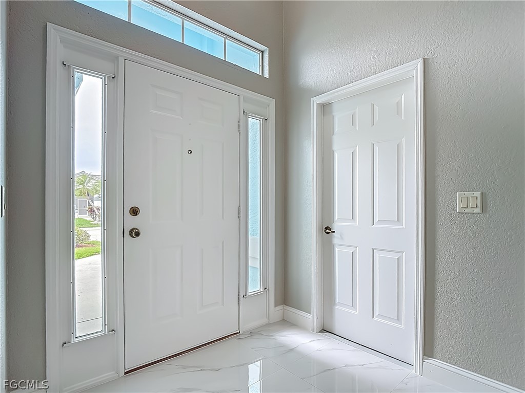 1891 Corona Del Sire Drive North Fort Myers FL 33917 2026013199 image7