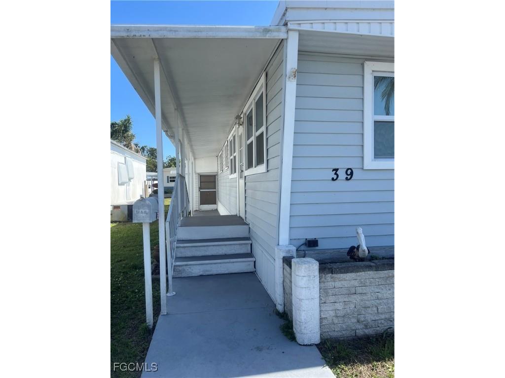 1891 Englewood Road E Englewood FL 34223 2025012453 image1