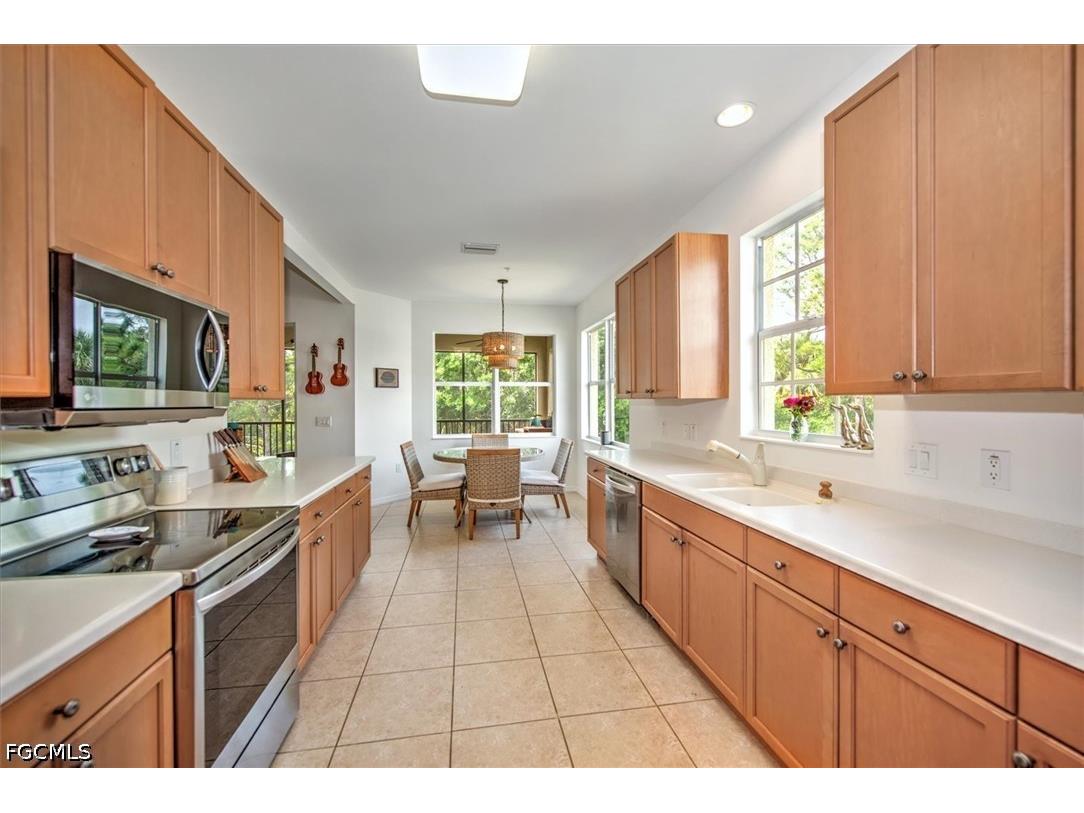 18910 Bay Woods Lake Drive #203 Fort Myers FL 33908 2026026144 image12
