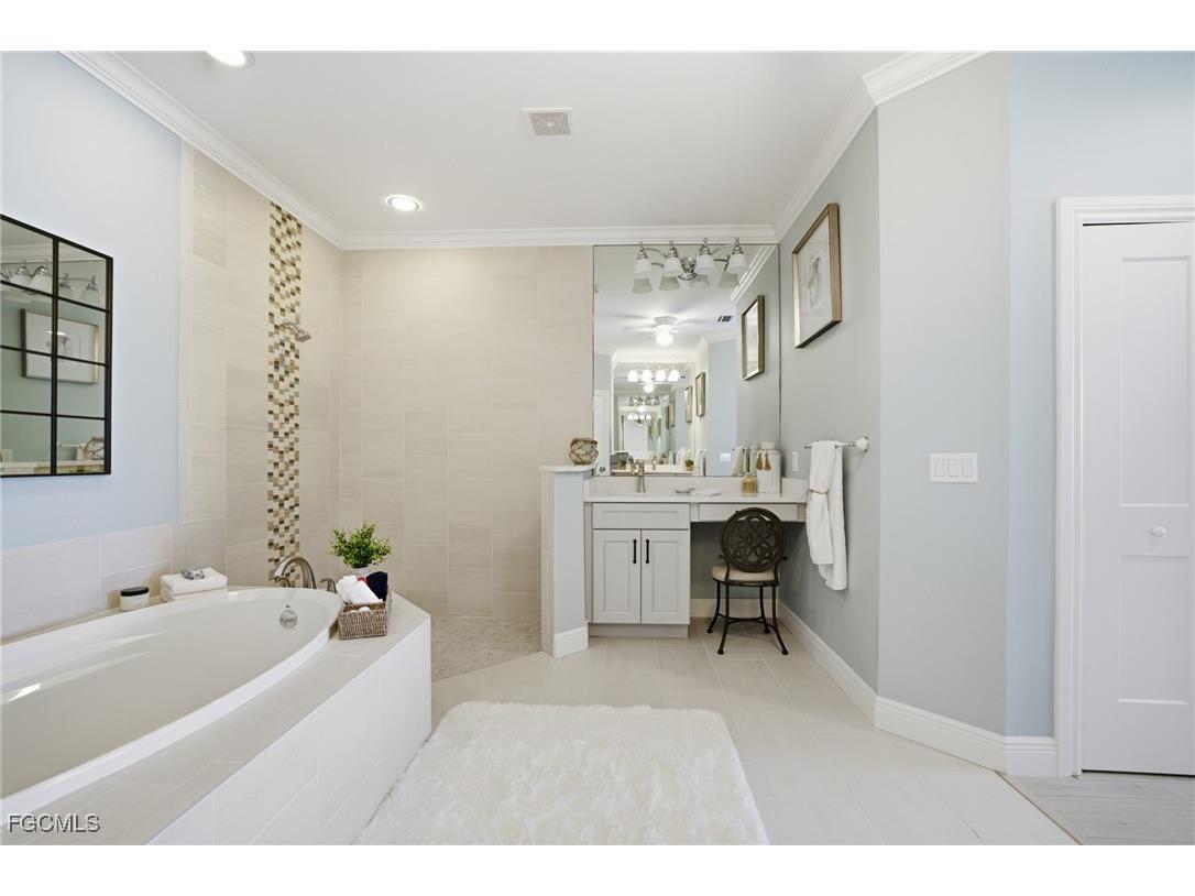 18911 Bay Woods Lake Drive #102 Fort Myers FL 33908 2025013476 image22