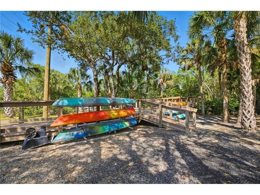 18911 Bay Woods Lake Drive #102 Fort Myers FL 33908 2025013476 image29