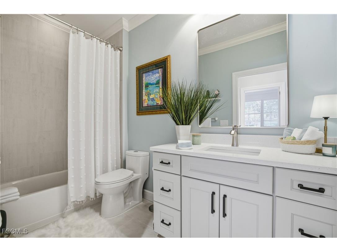 18911 Bay Woods Lake Drive #102 Fort Myers FL 33908 2025013476 image3