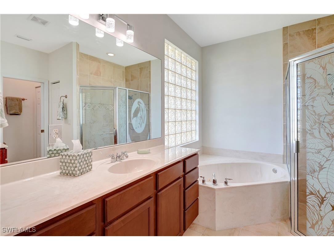 1892 Par Drive Naples FL 34120 225073110 image29