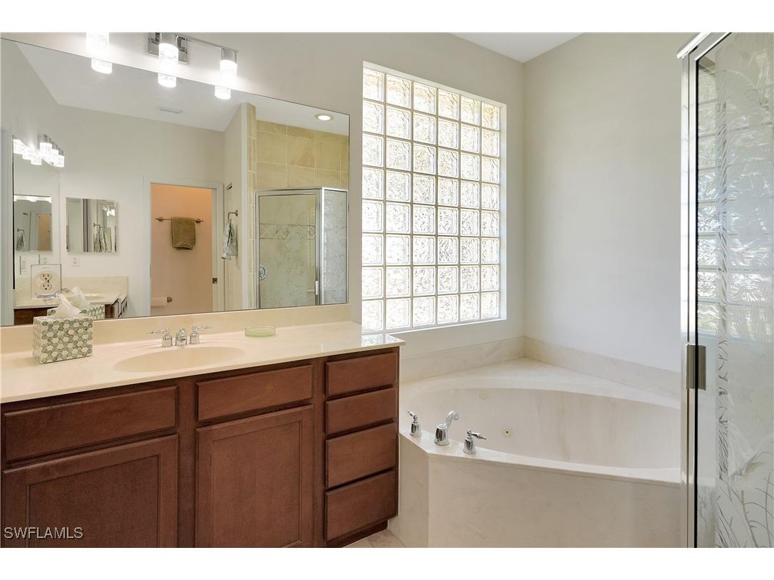 1892 Par Drive Naples FL 34120 225073110 image32