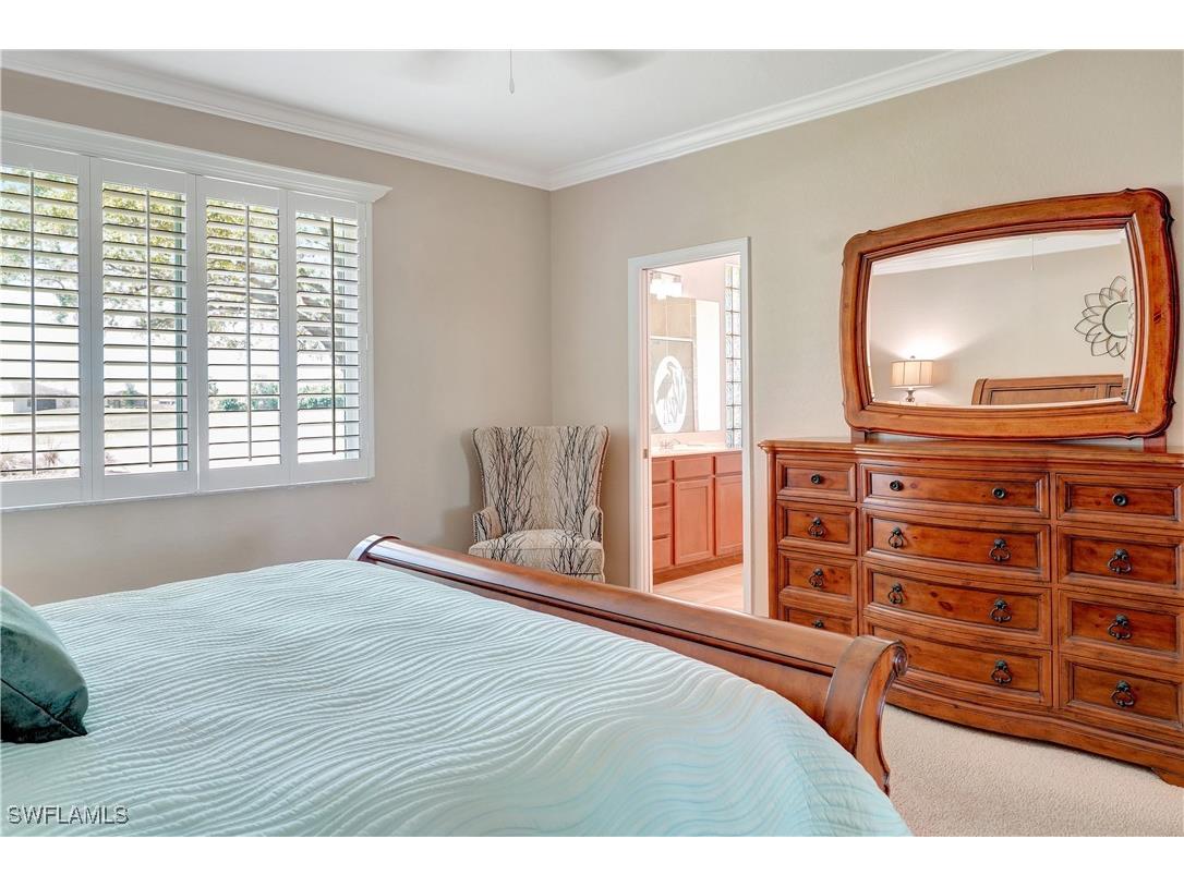 1892 Par Drive Naples FL 34120 225073110 image27