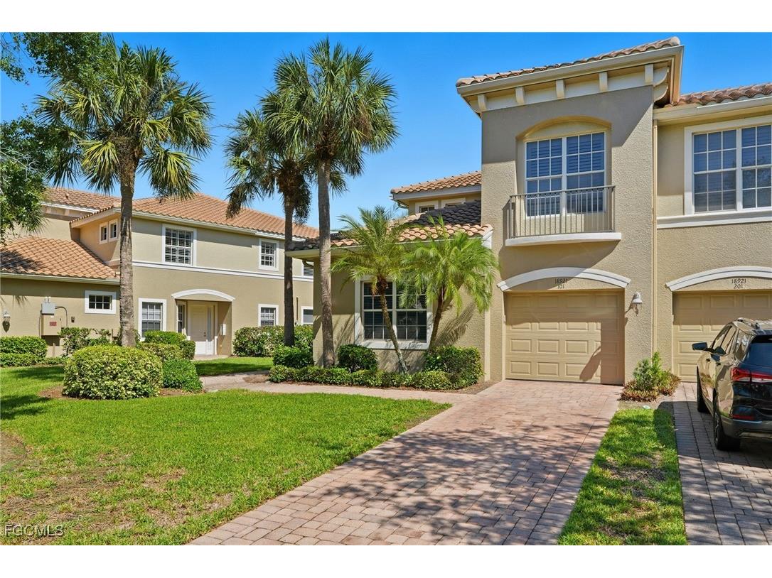 18921 Bay Woods Lake Drive #101 Fort Myers FL 33908 2025017334 image1
