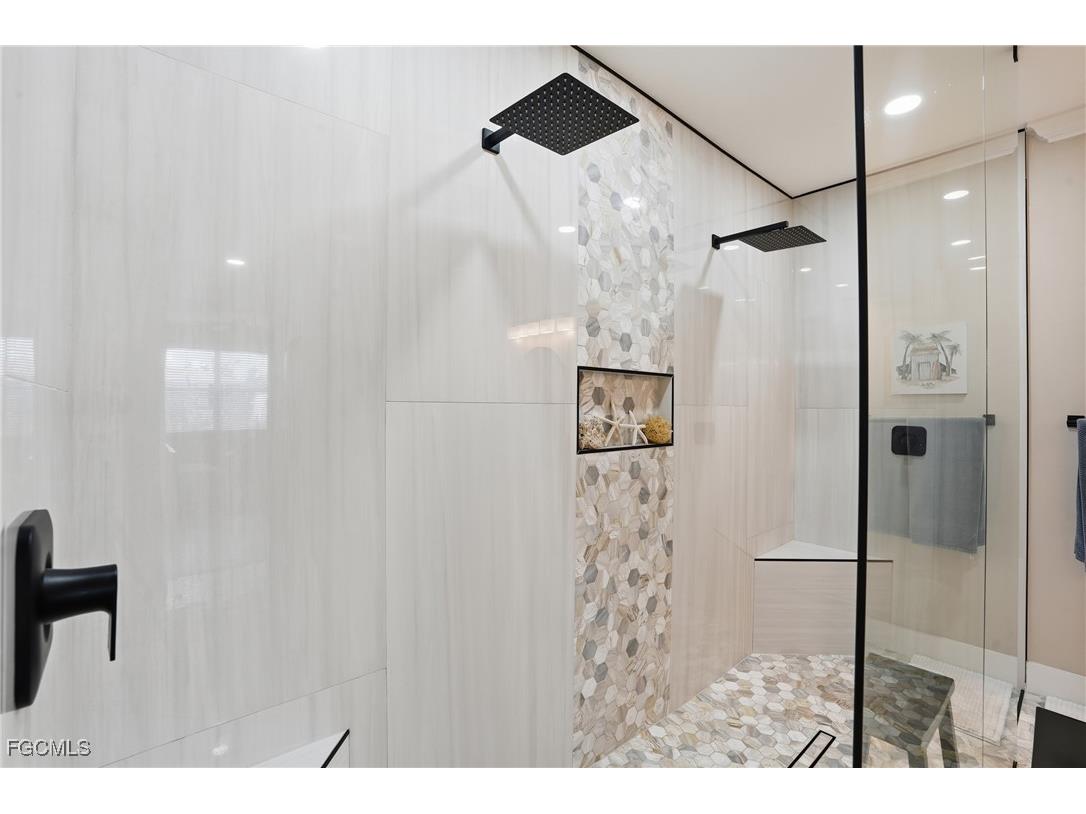 18921 Bay Woods Lake Drive #101 Fort Myers FL 33908 2025017334 image21