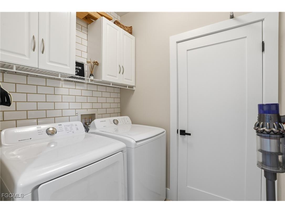 18921 Bay Woods Lake Drive #101 Fort Myers FL 33908 2025017334 image24