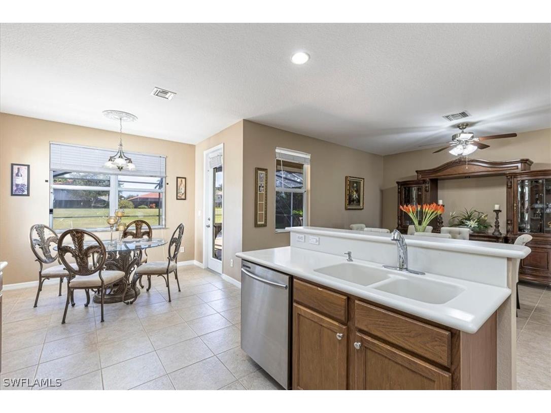 1893 Par Drive Naples FL 34120 226007420 image10