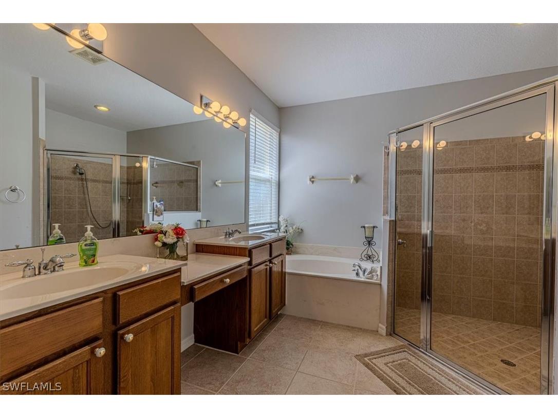 1893 Par Drive Naples FL 34120 226007420 image17