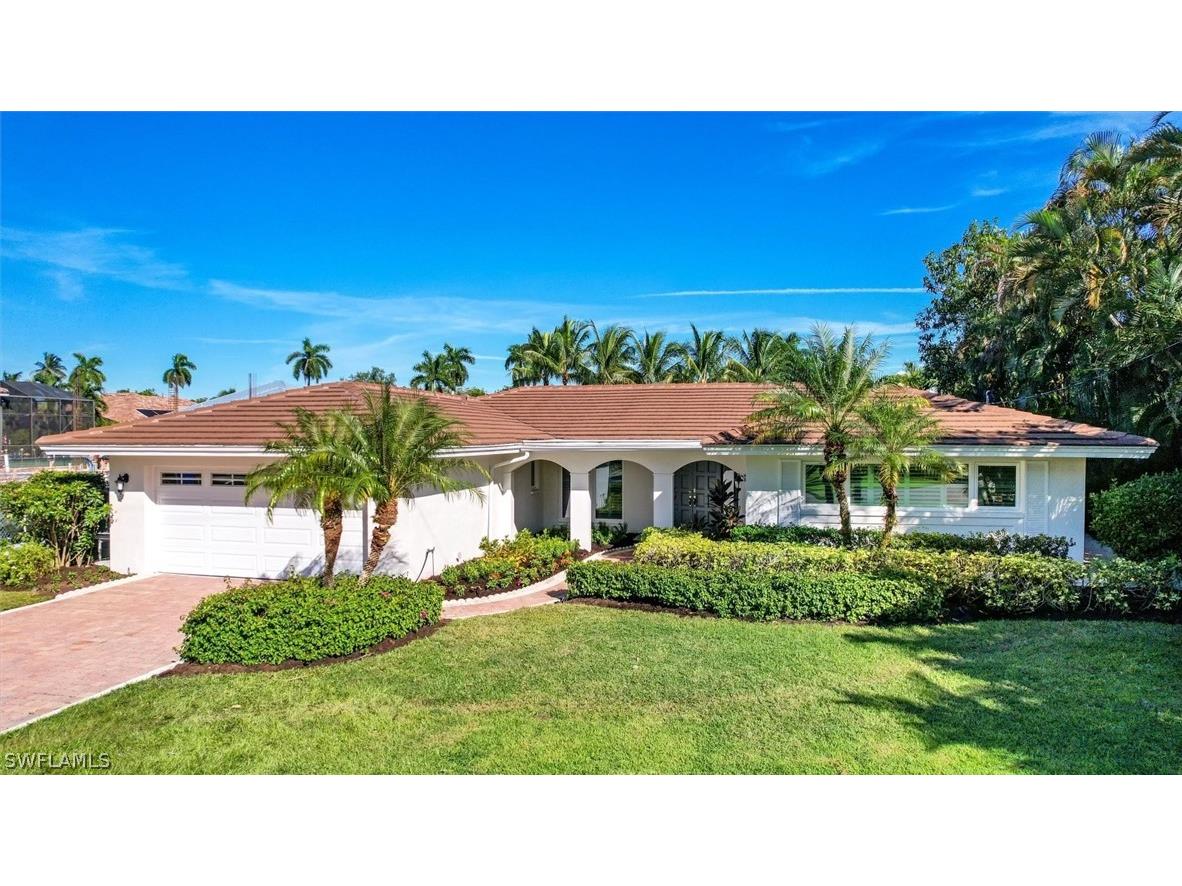 1893 Snook Drive Naples FL 34102 223000156 image1