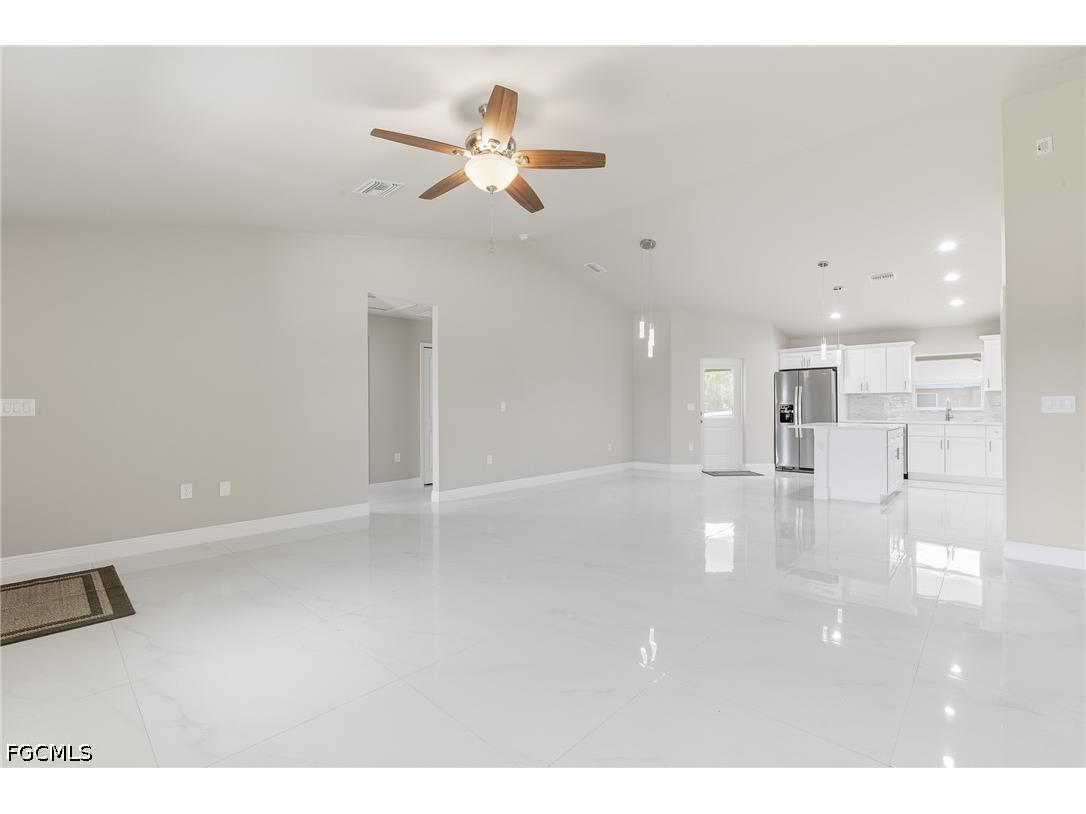 1893 Weldon Avenue Lehigh Acres FL 33972 2026026711 image3
