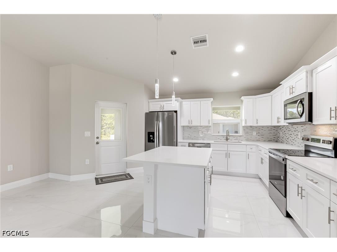 1893 Weldon Avenue Lehigh Acres FL 33972 2026026711 image5