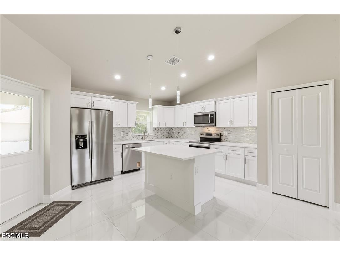1893 Weldon Avenue Lehigh Acres FL 33972 2026026711 image8