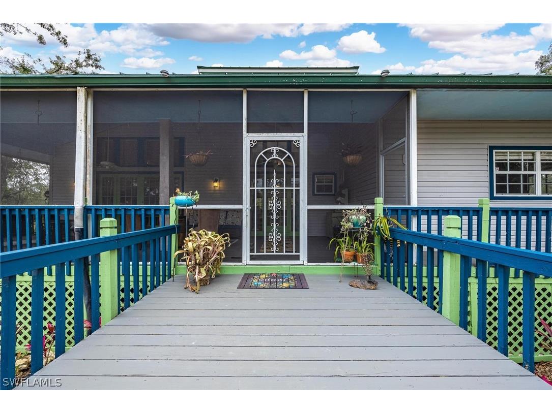 18931 Matt Road North Fort Myers FL 33917 223010767 image1