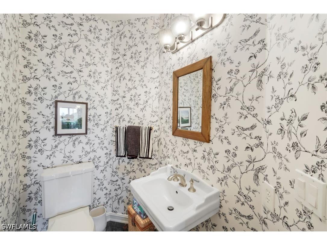 1895 Les Chateaux Boulevard #302 Naples FL 34109 226019491 image27