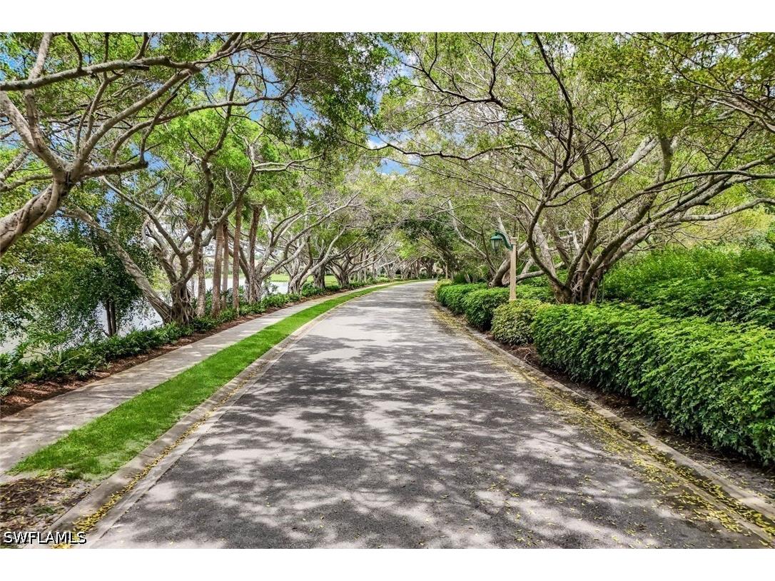 1895 Les Chateaux Boulevard #302 Naples FL 34109 226019491 image38
