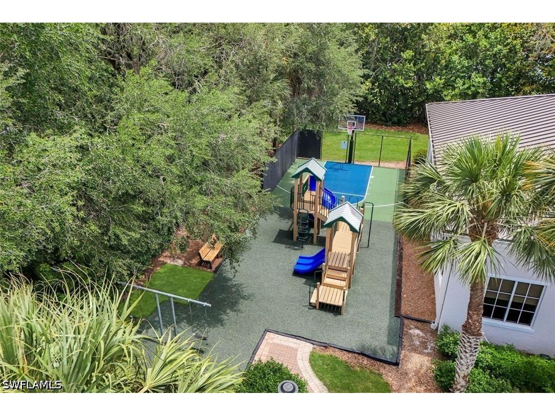 1895 Les Chateaux Boulevard #302 Naples FL 34109 226019491 image46