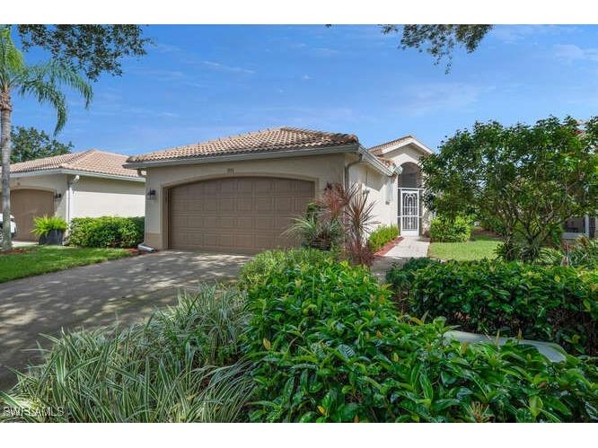 1896 Crestview Way Naples FL 34119 224073462 image1