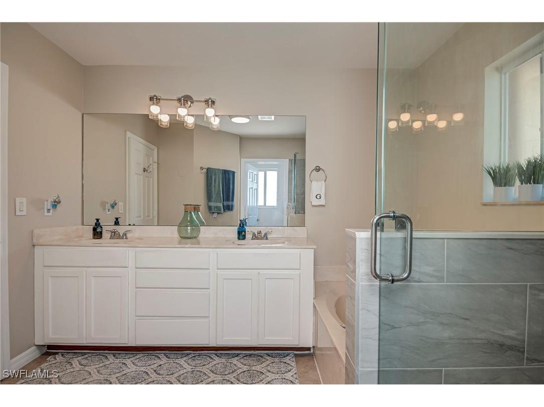 1897 Par Drive Naples FL 34120 226002521 image20