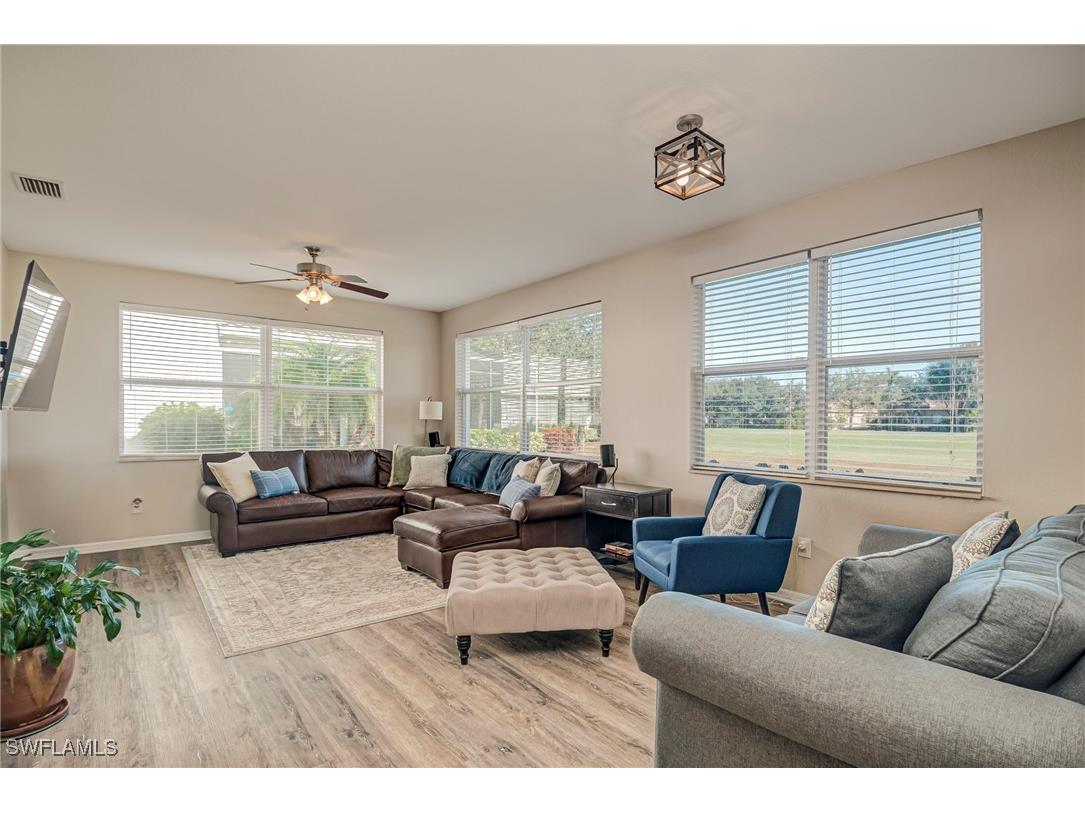 1897 Par Drive Naples FL 34120 226002521 image3