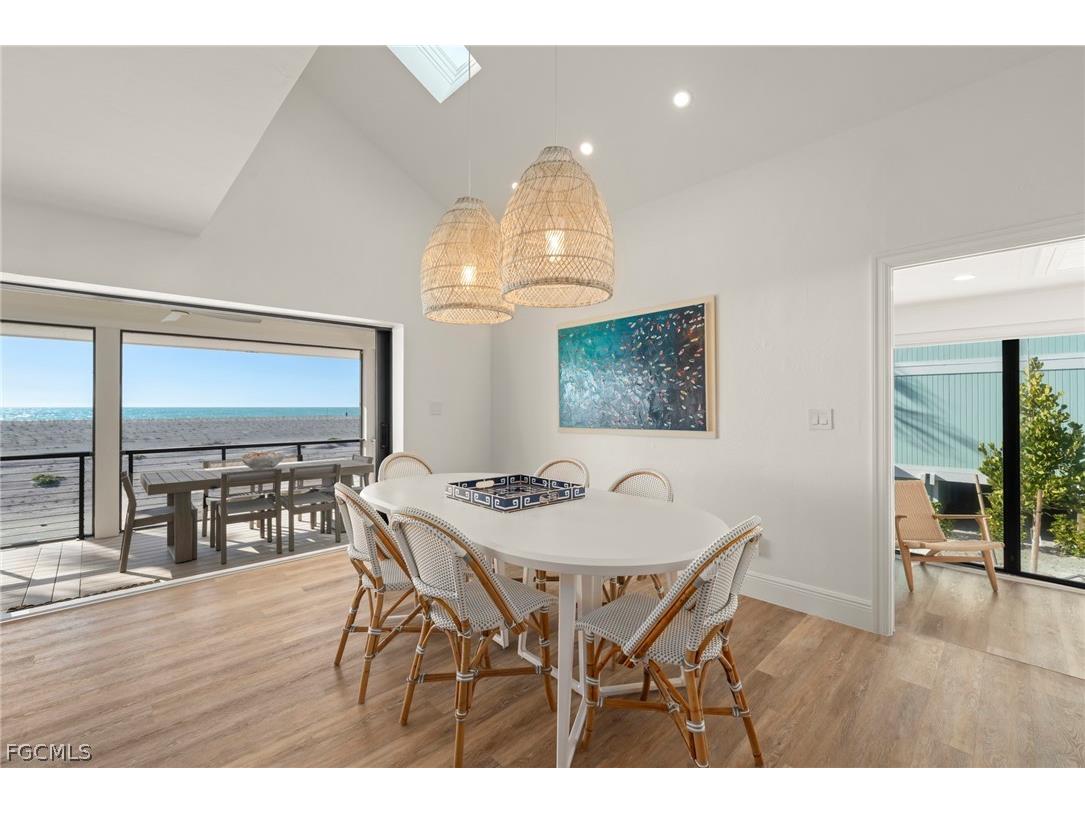 19 Beach Homes Captiva FL 33924 2026010269 image15