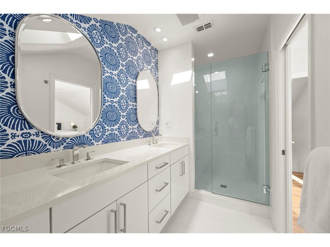19 Beach Homes Captiva FL 33924 2026010269 image39
