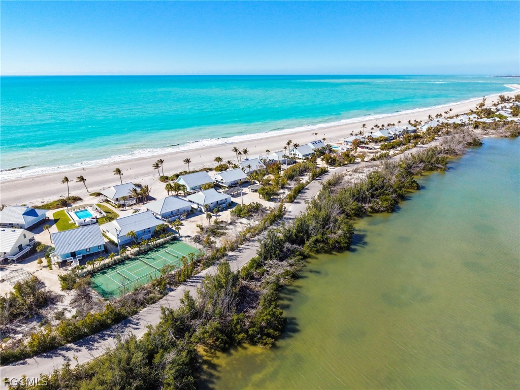 19 Beach Homes Captiva FL 33924 2026010269 image48