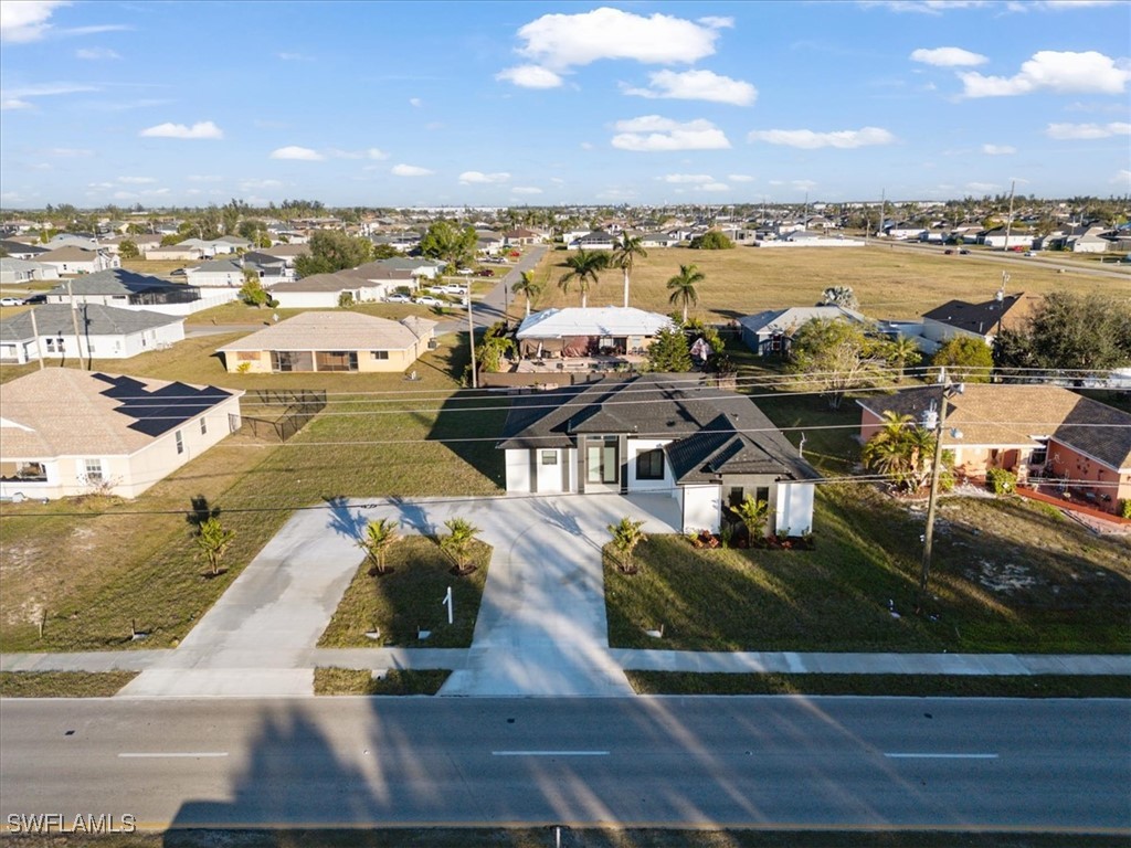 19 Chiquita Boulevard N Cape Coral FL 33993 225012641 image1