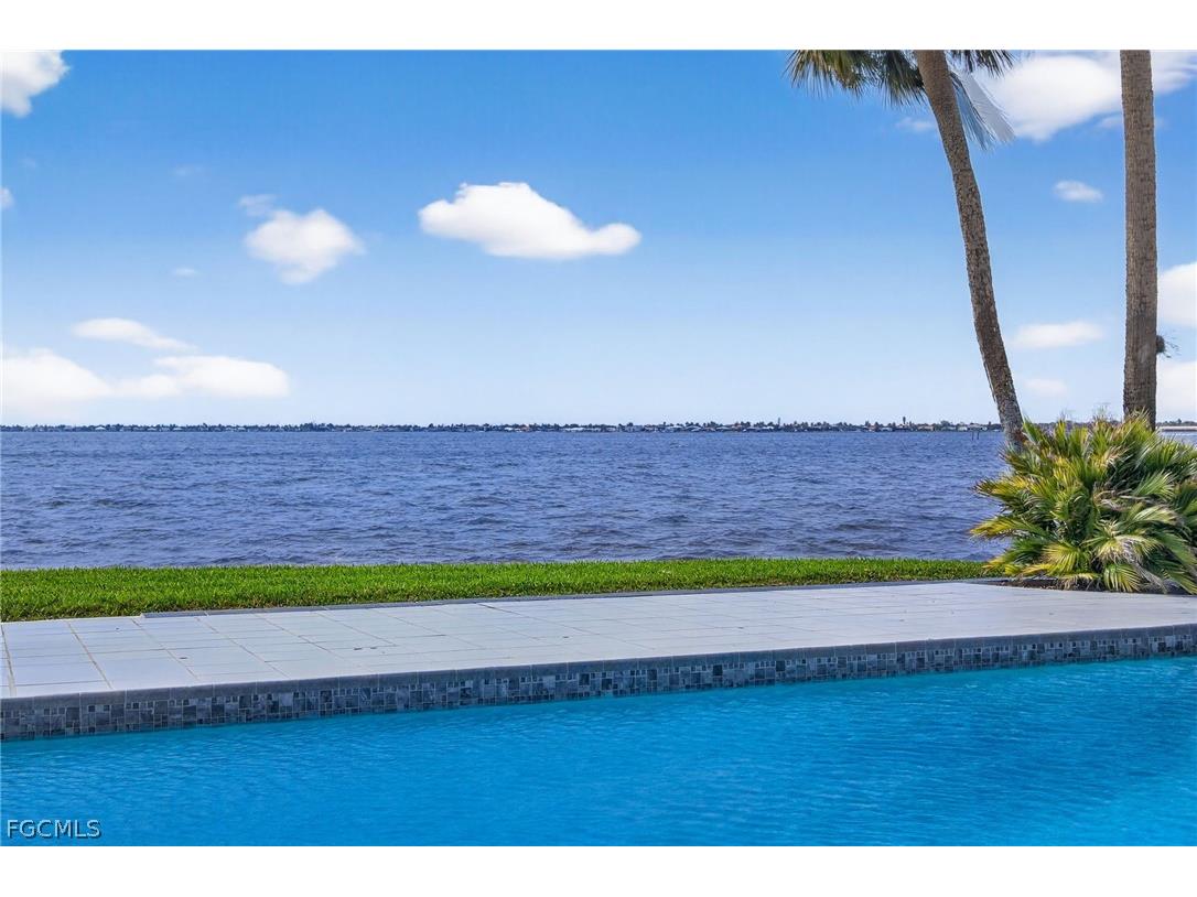 19 George Town Fort Myers FL 33919 2026009935 image38