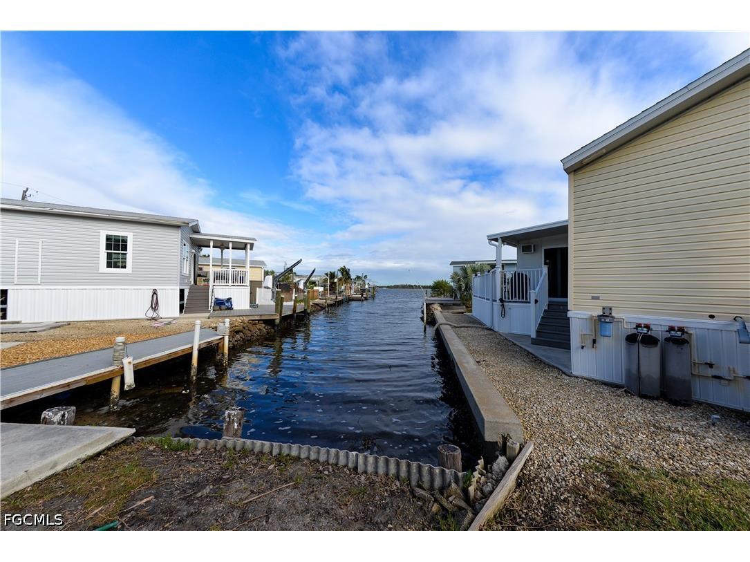 19 Helen Lane Fort Myers Beach FL 33931 2026019523 image10